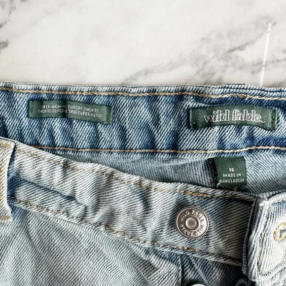 Wild Fable Super High Rise Cut-off Denim Shorts 16 - Picture 4 of 6